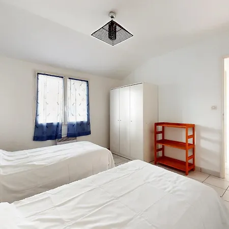 Lovely In Feriehus Saint-Trojan-les-Bains